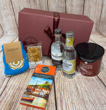 Load image into Gallery viewer, The Yorkshire Gin & Tonic Hamper