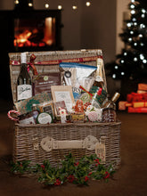 Load image into Gallery viewer, Yorkshire&#39;s Finest Christmas Hamper
